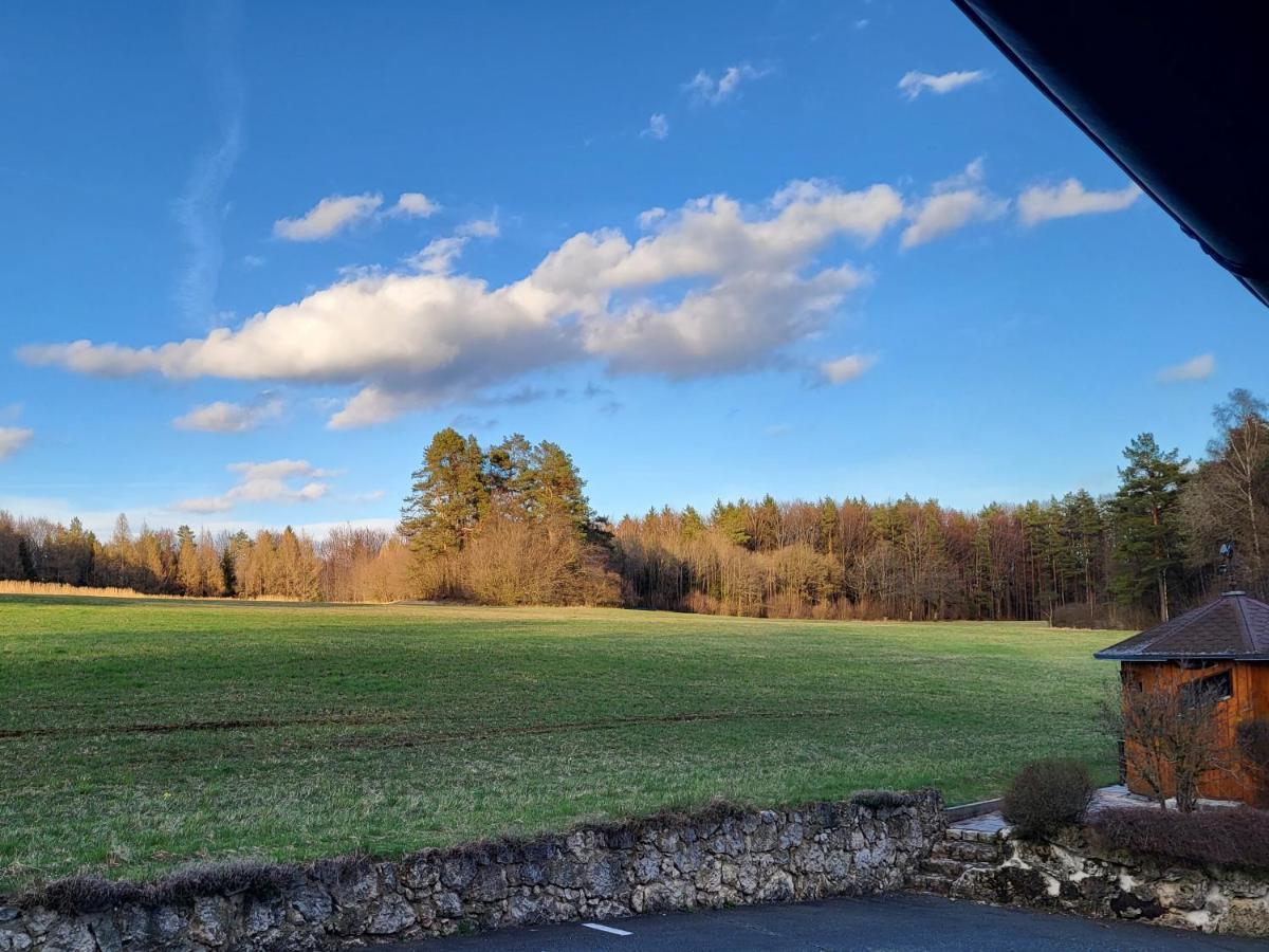 Pension Am Wald Goessweinstein Extérieur photo